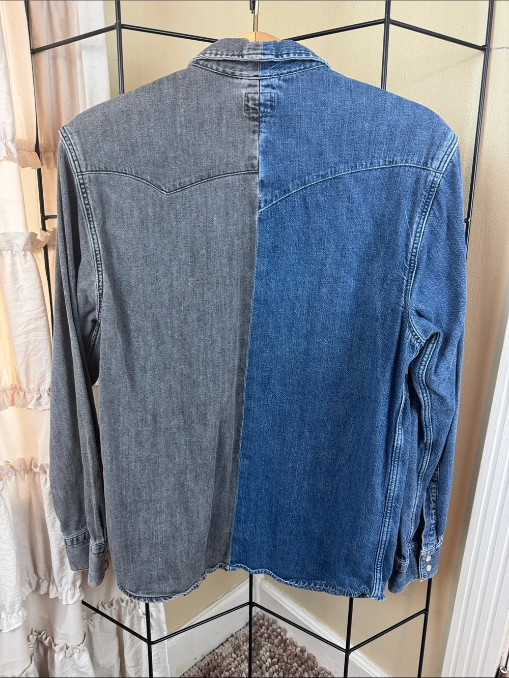 Levi's Barstow Two-Tone Denim Western Button-Down Shirt Blue & Gray Size S